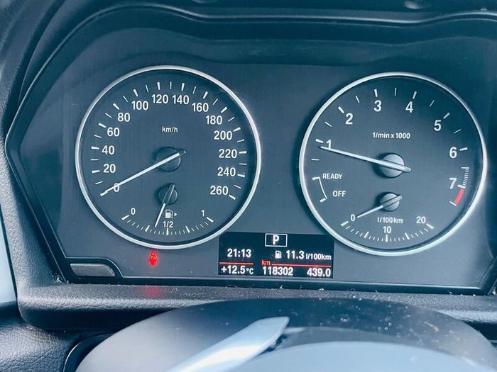 2016 BMW 218i Gran Tourer Automatic (7-Seater).