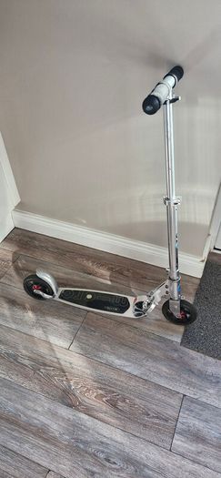 Micro 2 wheel Scooter
