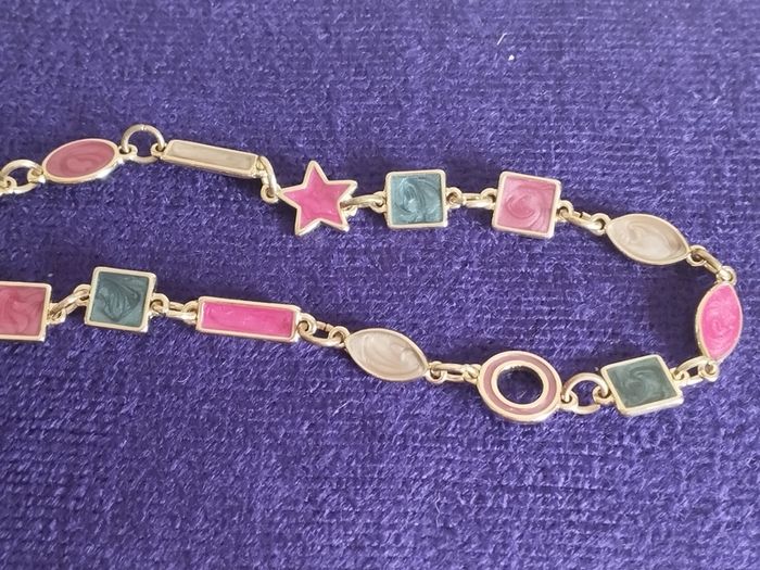 Beautiful necklace with multi-colored enamel.