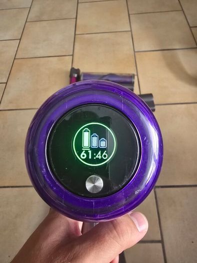 Dyson v11