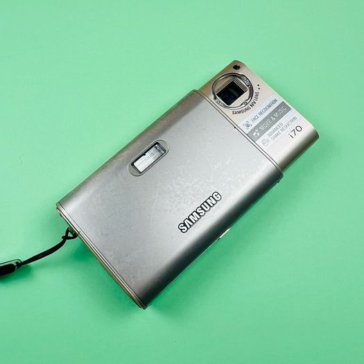 Samsung i70