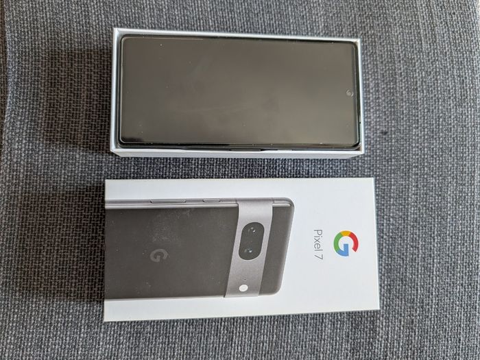 Google Pixel 7 with Spigen Tough Armor Case