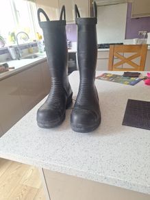 safety boots
