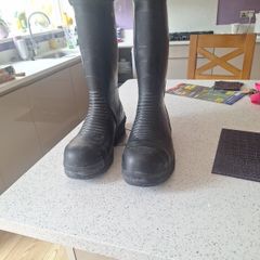 safety boots
