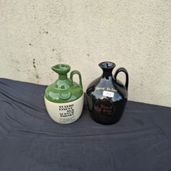 Duo whiskey bottles possible to post