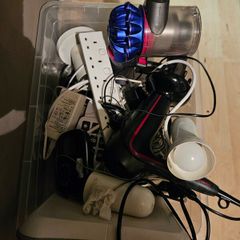 Large Job Lot of Small Electrical Items