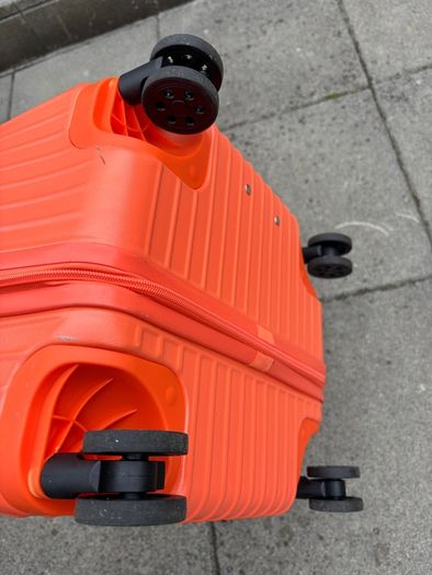 26 inch trunk suitcase