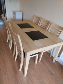 Kitchen table & 6 leather chairs
