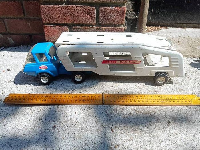 Tonka transporter