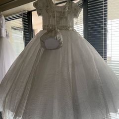Communion dress for free