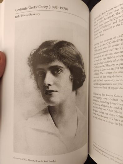 The Men And Women Of The Anglo-irish Treaty Delegations 1921. First Edition Paperback In Good Condition.