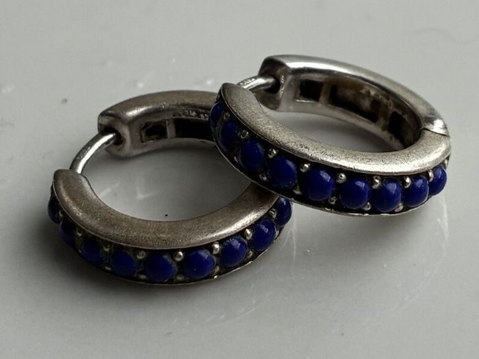 White Gold Earings