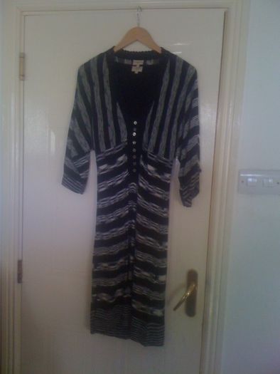 Karen Millen knit dress size 3
