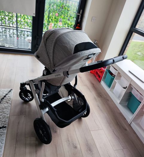Uppa baby vista V2