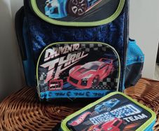 Hot Wheels backpack & pencil case