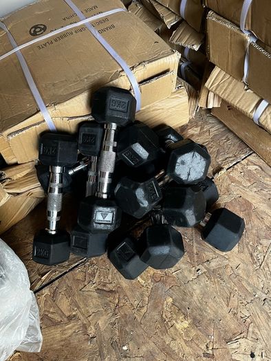 hex rubber dumbbells & cast iron kettlebells