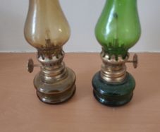 2 x vintage mini kerosene lamps