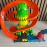 Hot Wheels City Let's Race T-Rex Blaze Battle Playset Image 2