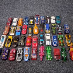 Large Hotwheels Car Bundle 3