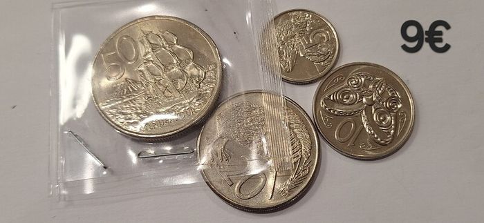 Coins,pound,cent,dollar,penny,rupee,millieme,fils,shilling,centavos,pesos,piastre,paise,pesetas,ore