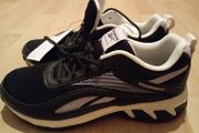 Sport Shoes Trainers.