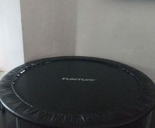 Trampoline - Brand Tunturi