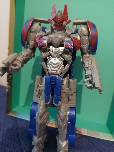 Transformer optimus prime