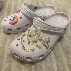 crocs
