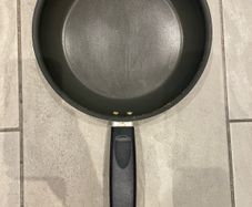 Frying pan 24.5cm