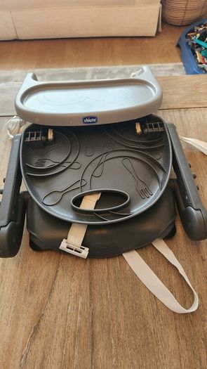 Chicco Baby mobile feeding chair