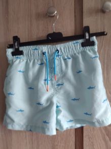 boy shorts 140 cm with sharks