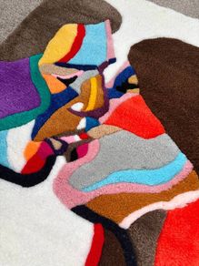Handmade tufted rug