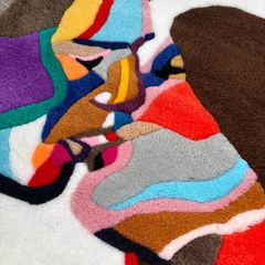 Handmade tufted rug