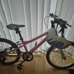 Girls bike