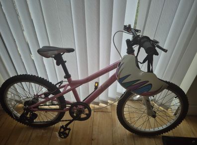 Girls bike