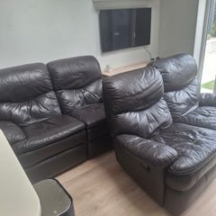 Brown leather couches - 2x 2 seaters