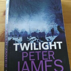 Twilight.  Peter James.  Four books 10 euro