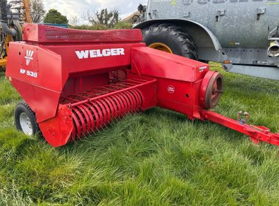 Welger square Baler