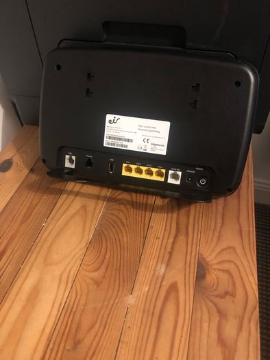 Dual band wifi router and gateway