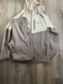 tracksuit