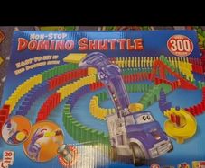 Domino Shuttle Game with 300 Dominos