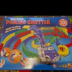 Domino Shuttle Game with 300 Dominos