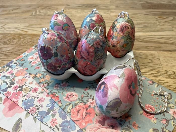 Easter Decorations