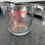 3 glass measuring jugs / Pyrex / Image 3