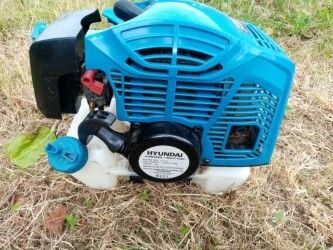 Hyundai 52cc Strimmer Hedge Cutter 5 in 1 machine