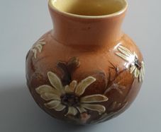 VASE - Vintage - Ceramic - Daisy Pattern