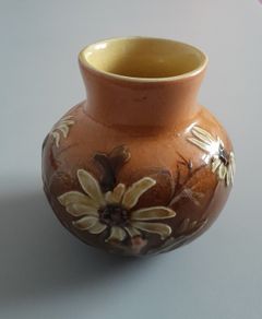 VASE - Vintage - Ceramic - Daisy Pattern