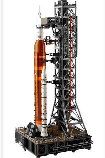 lego Artemis II