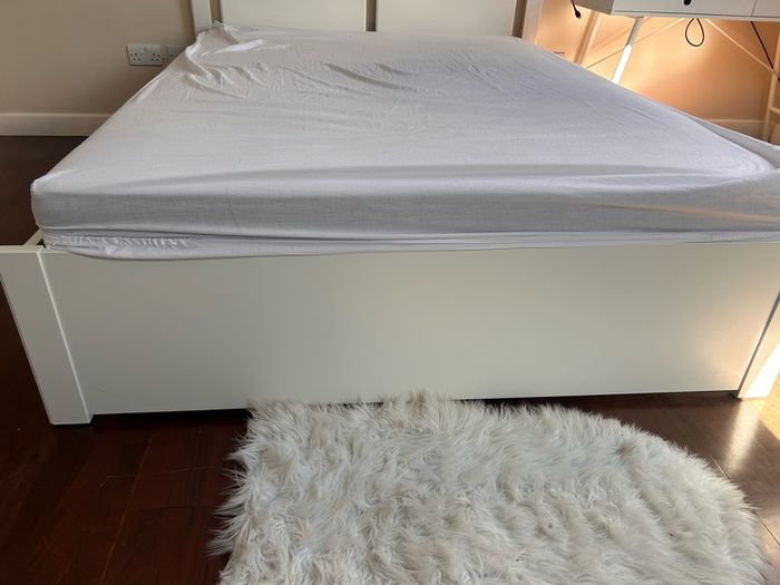 IKEA standard kind bed