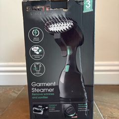 Clothing steamer